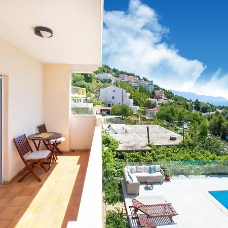 Cozy Seaside アパート